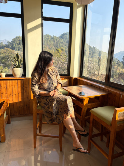 Shama dress with buckle belt (QC5931)