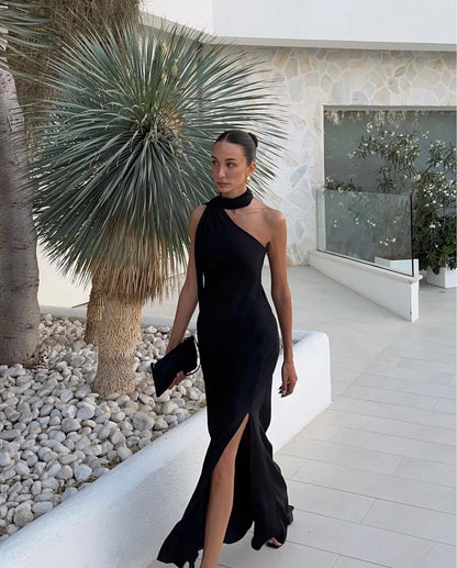 Christina dress with side slit (QC7030)